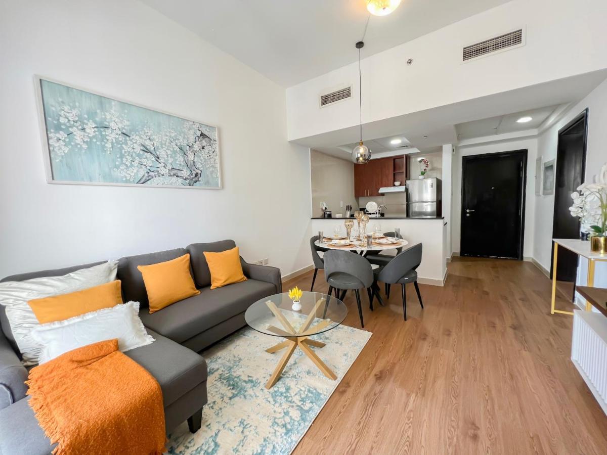 Charming 1br With Stunning Sea&marina Views Appartement Dubai
